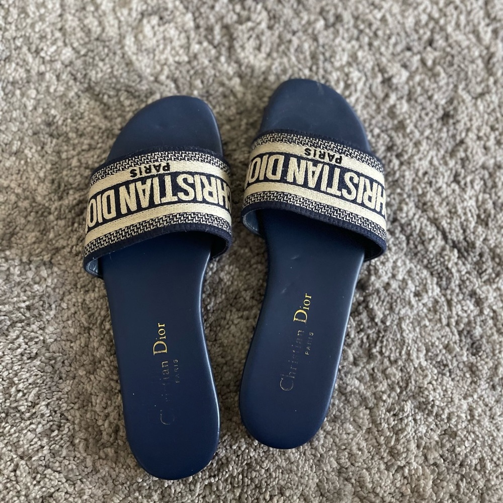 DIOR DWAY SLIDES